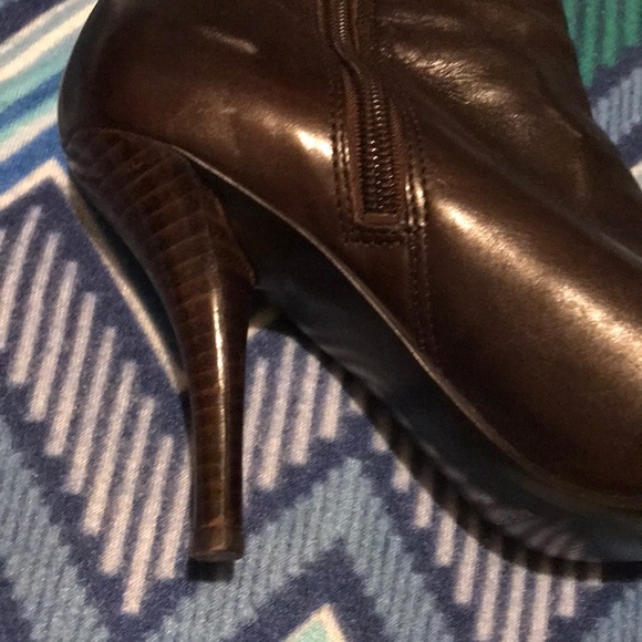 Nine West boots size 6 - Picture 3 of 5